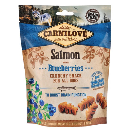 Carnilove Dog Crunchy Snack з лососем і чорницею для собак 200 г
